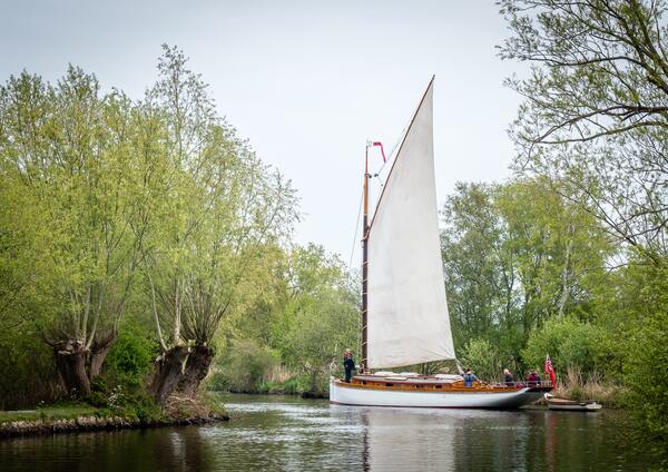 Fishing the river yare 2