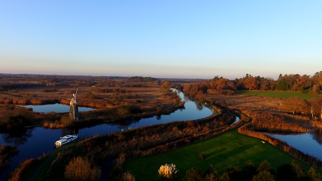 Fishing the river yare uk